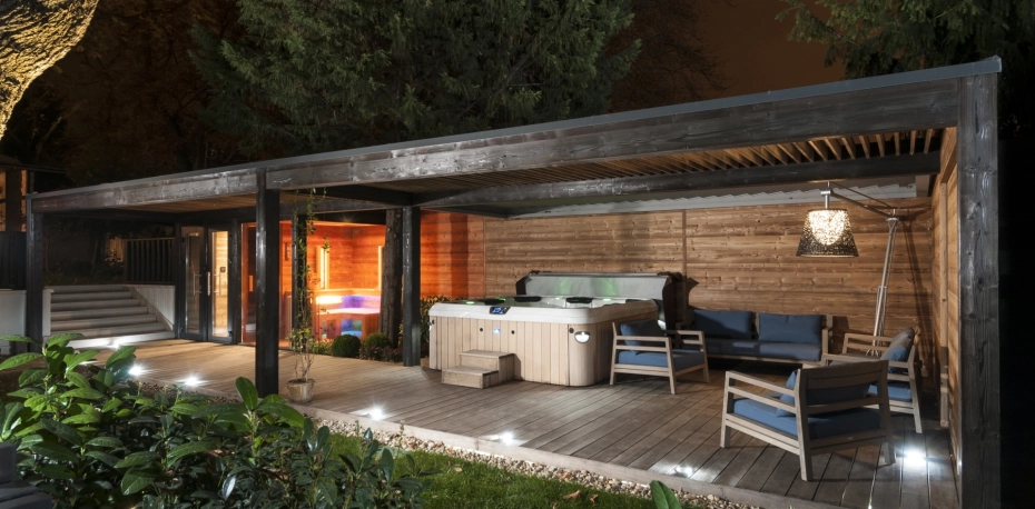 Venkovní rodinný saunový domek, od plánování po realizaci